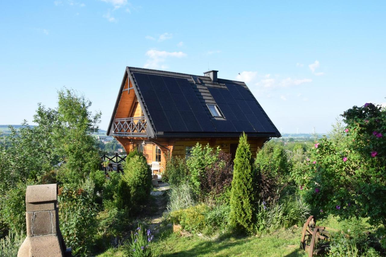 Vila Dom Letnisowkowy Basiowka Bodzentyn Exteriér fotografie